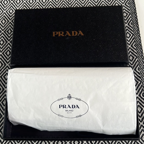 PRADA BUNDLE Nero Wallet Box Dust Cloth Ribbon Authenticity Card Envelope - Picture 11 of 11